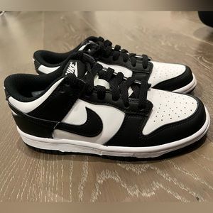 Nike Dunk Low Panda (Black/White) size 3.5 Youth or 5 women’s